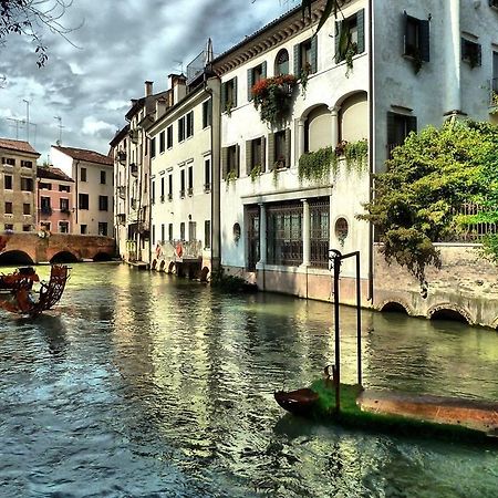 Holiday Treviso Suite Lombardi Экстерьер фото